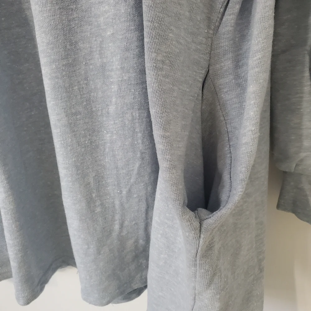 ALTARD State Light Blue Babydoll Sweatshirt Top Size Medium Long Sleeve HAS HOLE - Picture 7 of 12